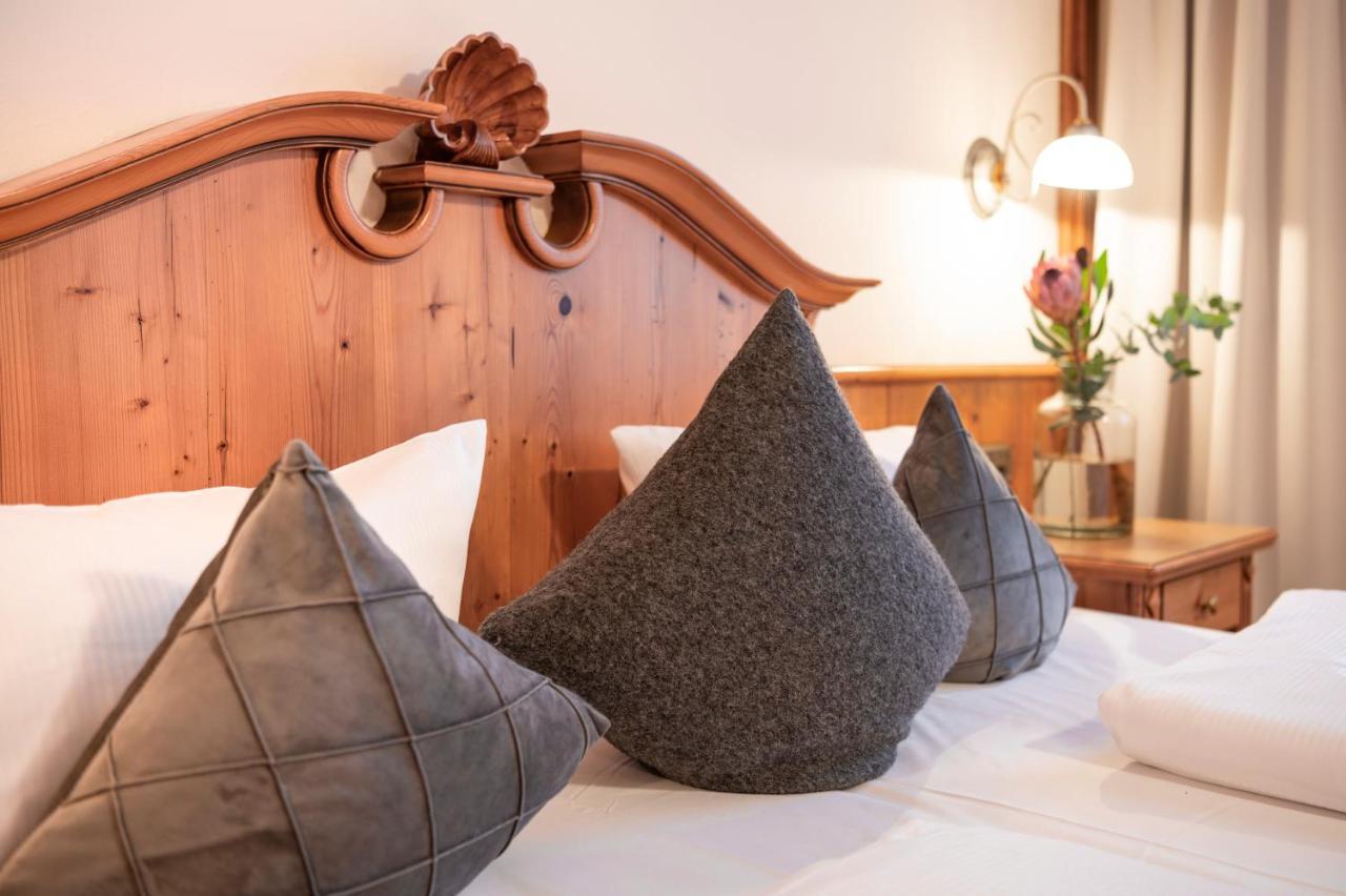 Landhotel 3Kronen Adelsdorf 外观 照片