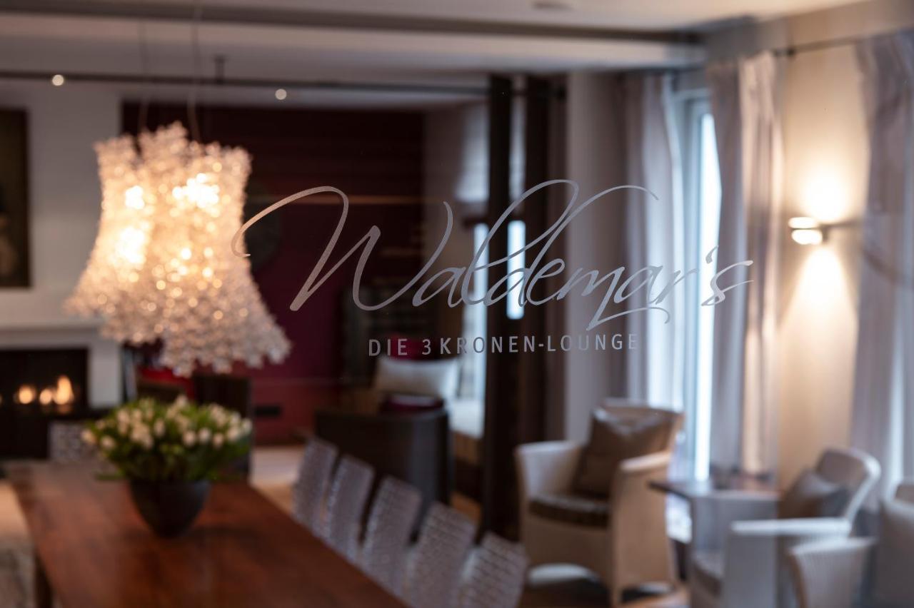 Landhotel 3Kronen Adelsdorf 外观 照片